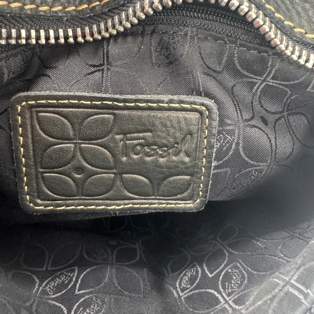 Vintage‎ Fossil Black Pebbled Leather Multi Pocket Organizer Crossbody Bag